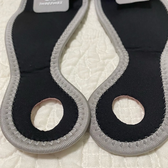 Indeemax Pink Support Wraps - Picture 7 of 7